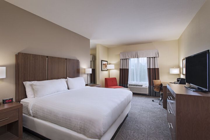 Room 16 of 34