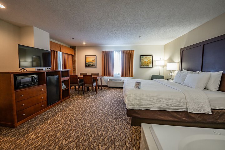Room 16 of 46