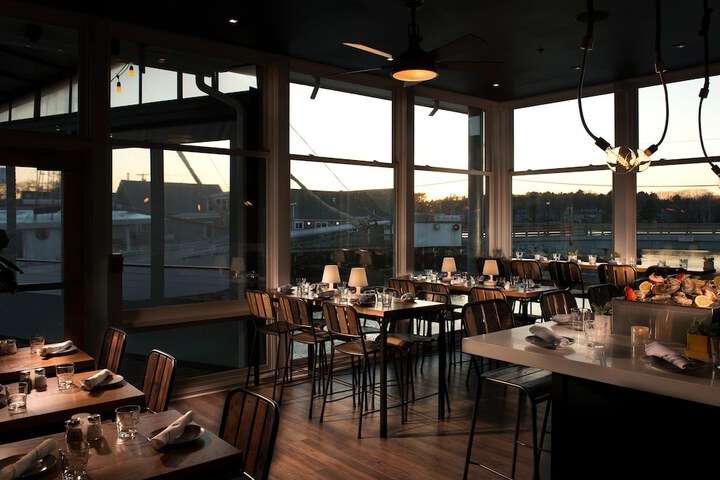 The Boathouse Waterfront Hotel & Marina