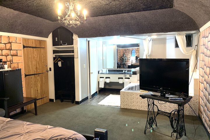 Room 175 of 334