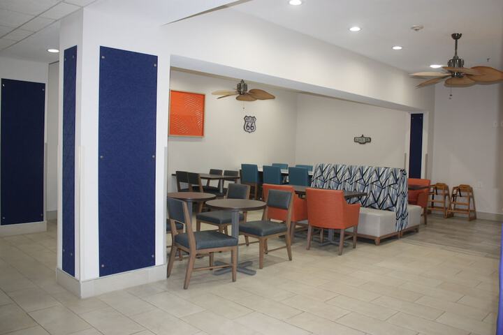 Holiday Inn Express Hotel & Suites Shamrock North by IHG