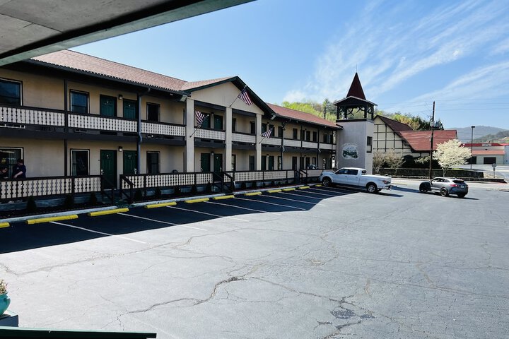 Alpine Valley Inn