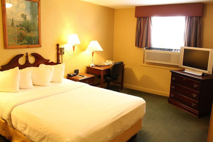Room 63 of 142
