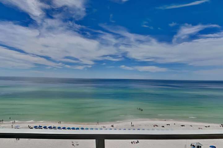 Beach 341 of 394
