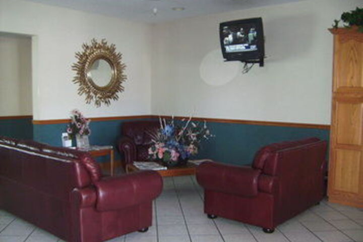 Astoria Inn