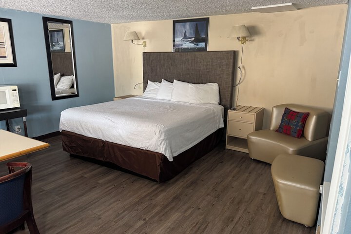 Safari Motel