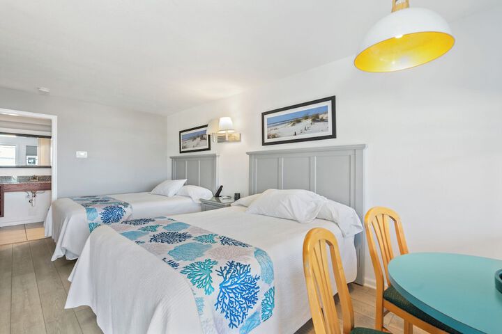 Ocracoke Harbor Inn