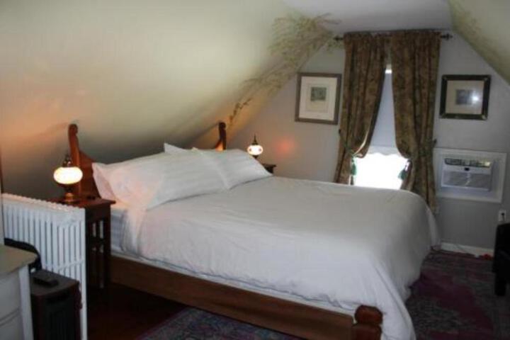 Cooperstown Bed and Breakfast