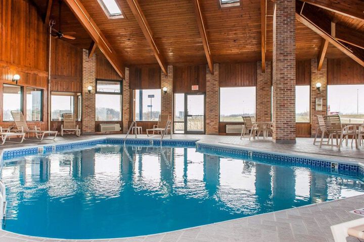 Pool 7 of 41