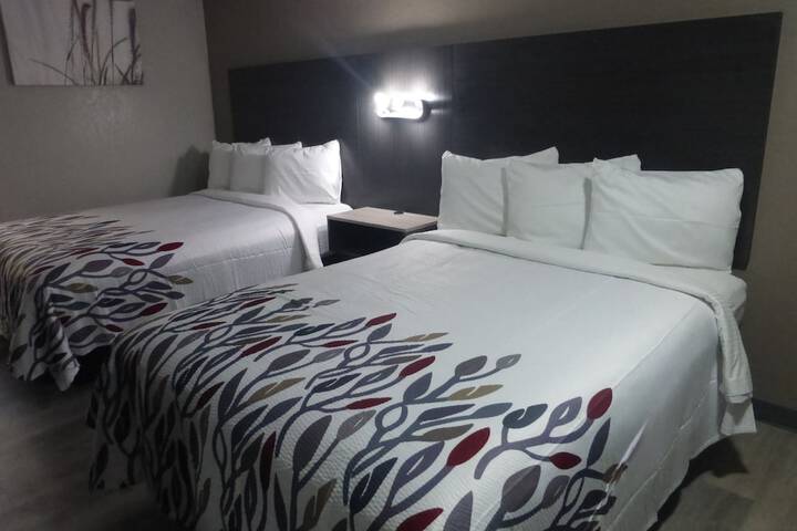 Room 12 of 21