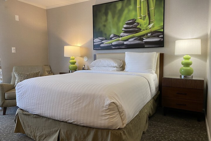 Room 11 of 52