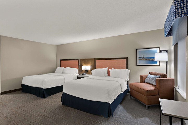 Hampton Inn & Suites by Hilton Petoskey