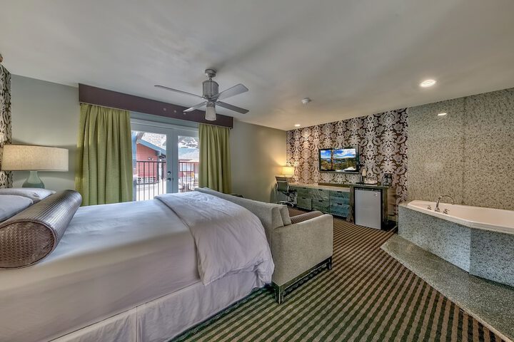 3 Peaks Resort & Beach Club