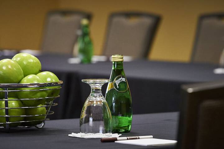Staybridge Suites Hamilton Downtown by IHG