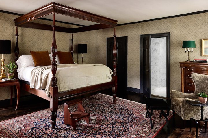 Room 41 of 114