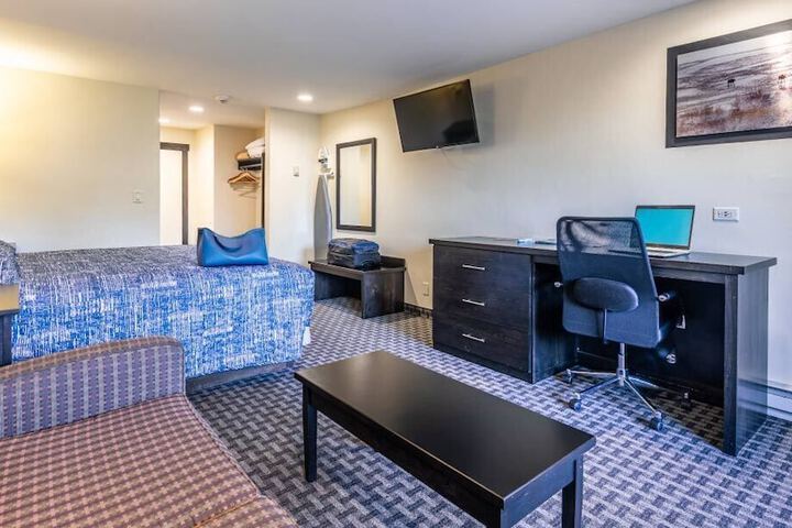 Rabbit Ears Motel