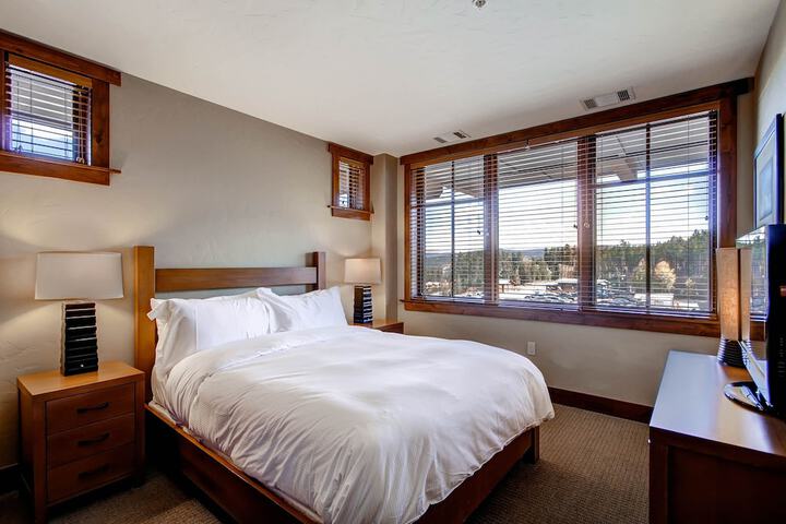 One Ski Hill Place a RockResort, by Vail Resorts