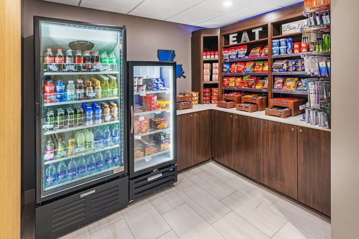 Holiday Inn Express & Suites Sulphur (Lake Charles) by IHG