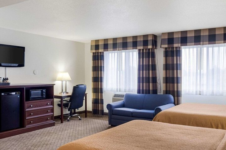 Quality Inn Oacoma - Chamberlain