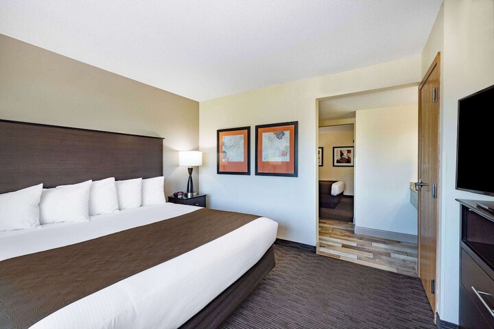 AmericInn by Wyndham Apple Valley