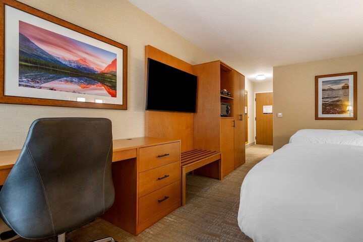 Room 17 of 30