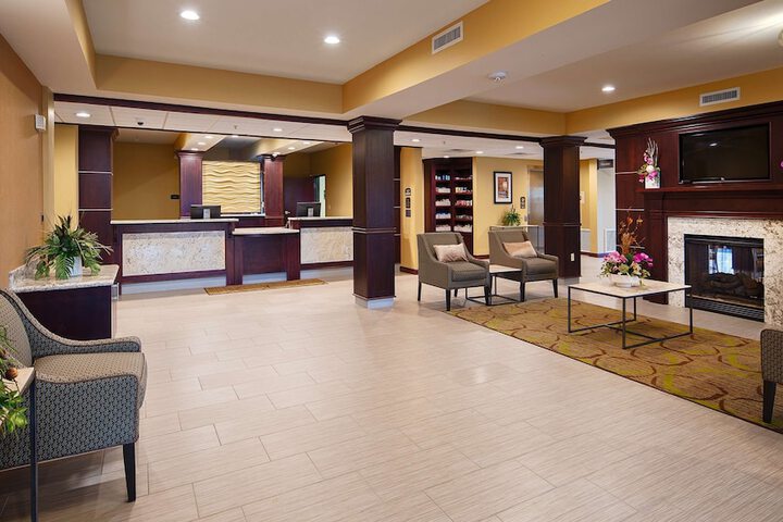 Hotel Interior 9 of 31