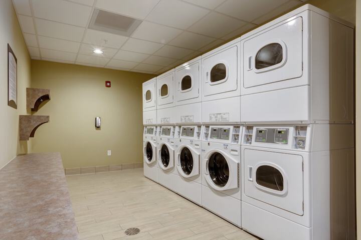 Staybridge Suites St. Louis - Westport by IHG