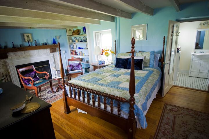 Room 25 of 54