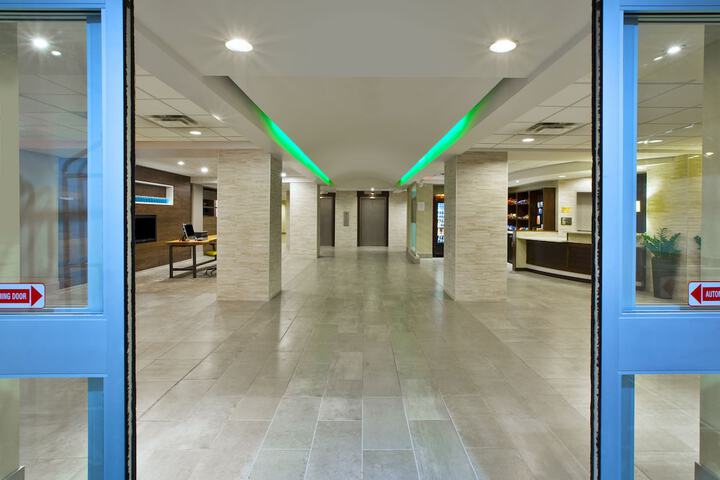 Hotel 6 of 81