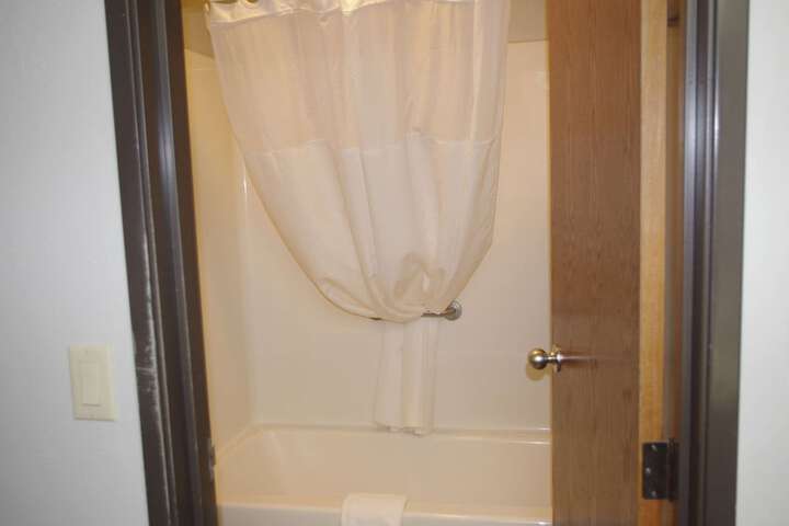 Room 19 of 33