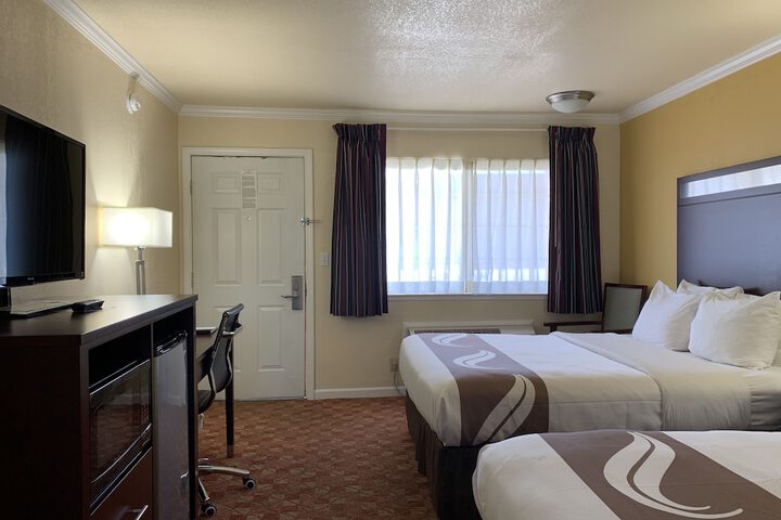 Room 41 of 46