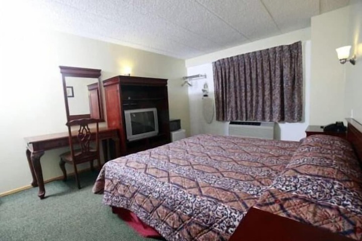 Room 19 of 26