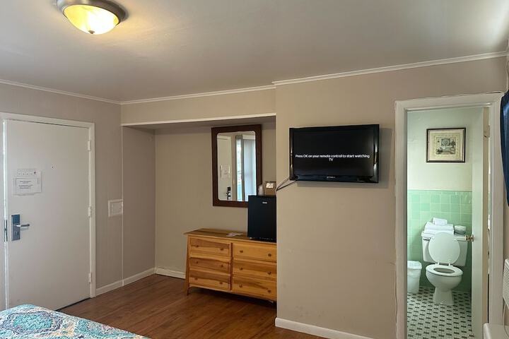 Room 9 of 22