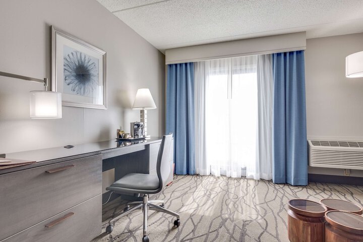 Room 22 of 109