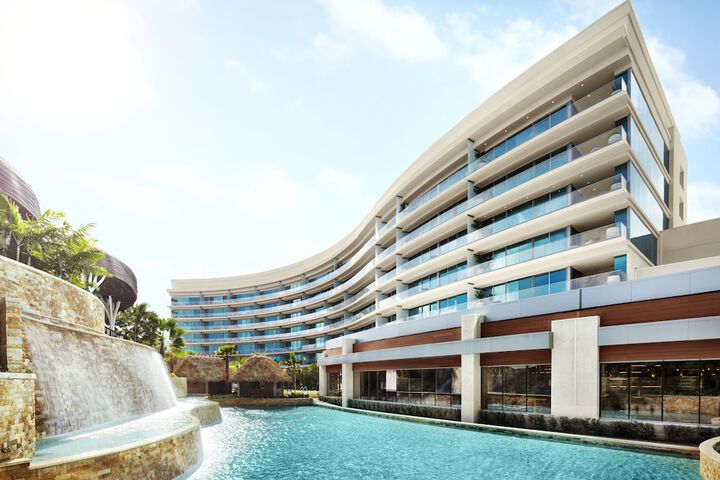 The Oasis Tower at Seminole Hard Rock