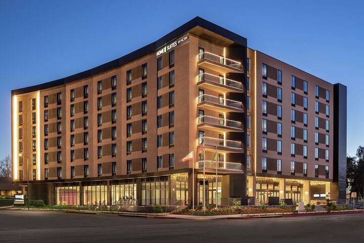 Hotel 4 of 44