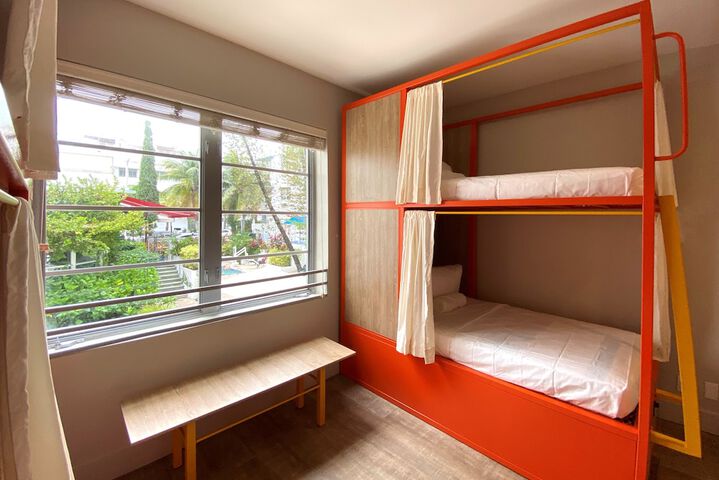 Room 64 of 117