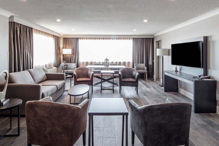 Room 93 of 205