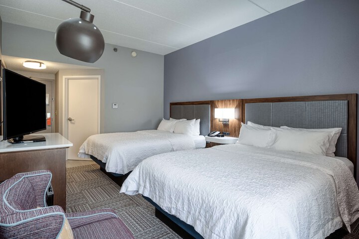 Room 5 of 20