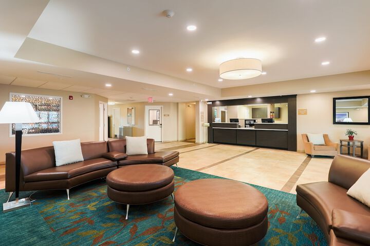 Hotel 7 of 59