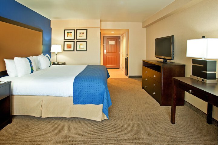 Room 44 of 71