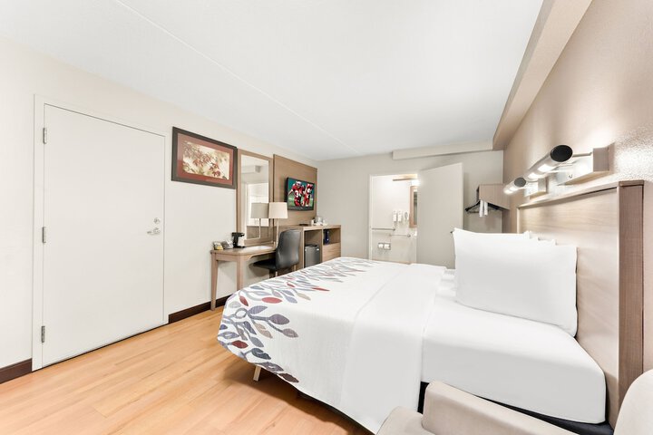 Room 21 of 24