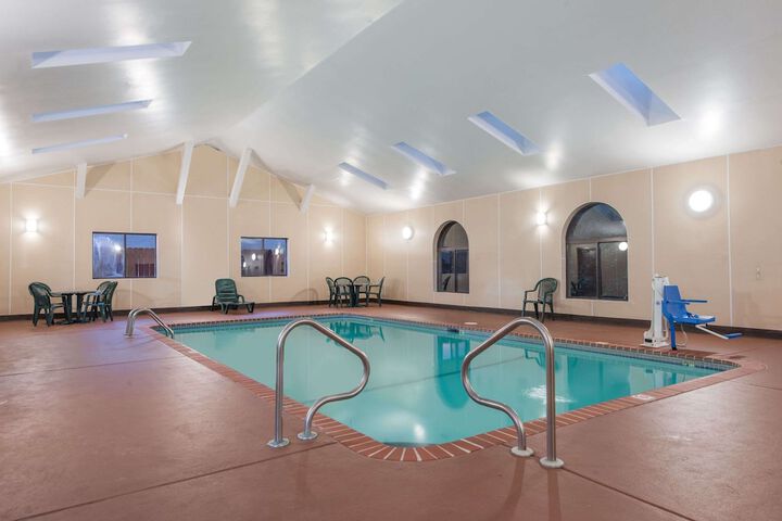 Pool 3 of 25