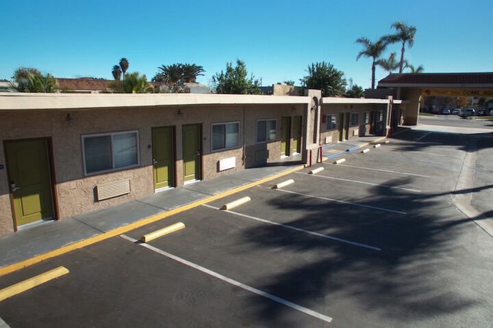Hotel 2 of 58