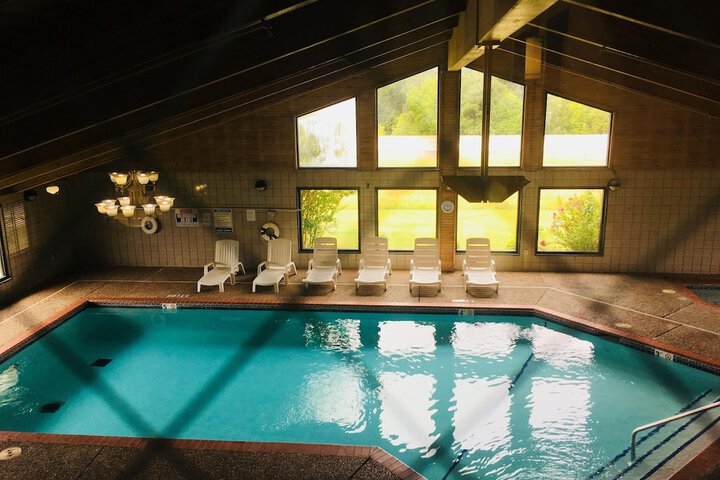 Pool 12 of 64