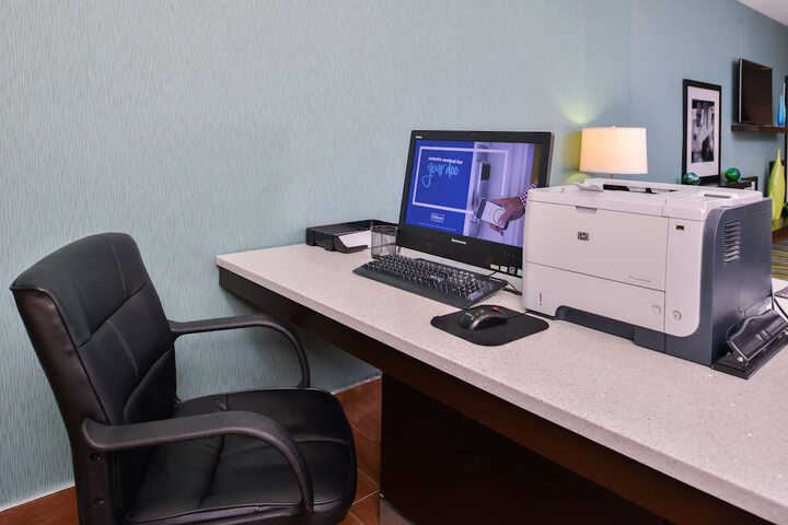 Business Center 30 of 31