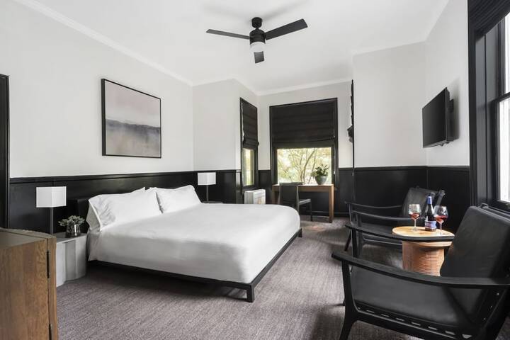 Room 40 of 56