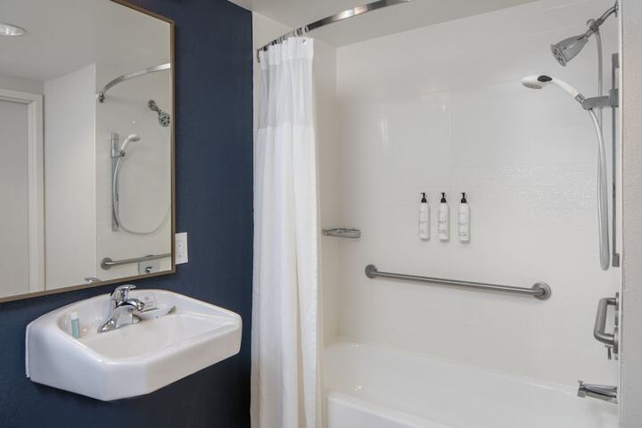 Fairfield Inn & Suites by Marriott Ft. Myers / Cape Coral