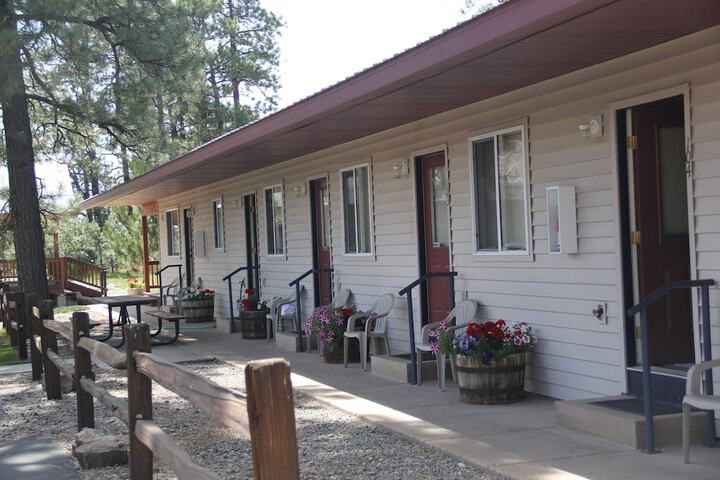 Property Grounds 13 of 16