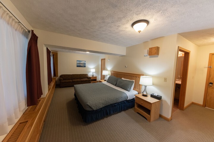 Sugarloaf Inn